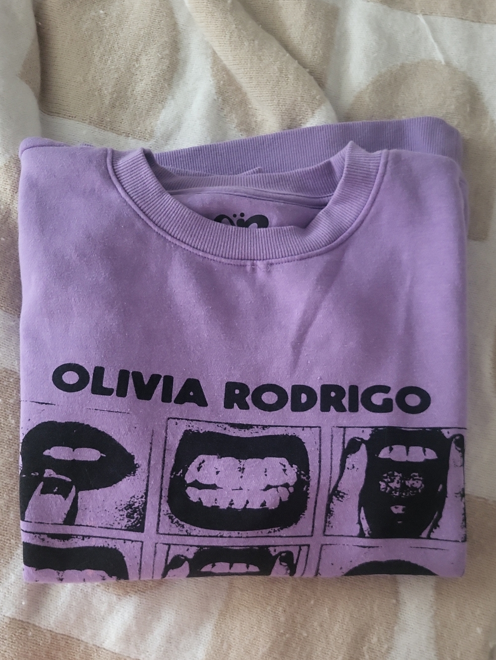Olivia Rodrigo 💜 Vampire Purple Crewneck Sweatshirt - Picture 2 of 4
